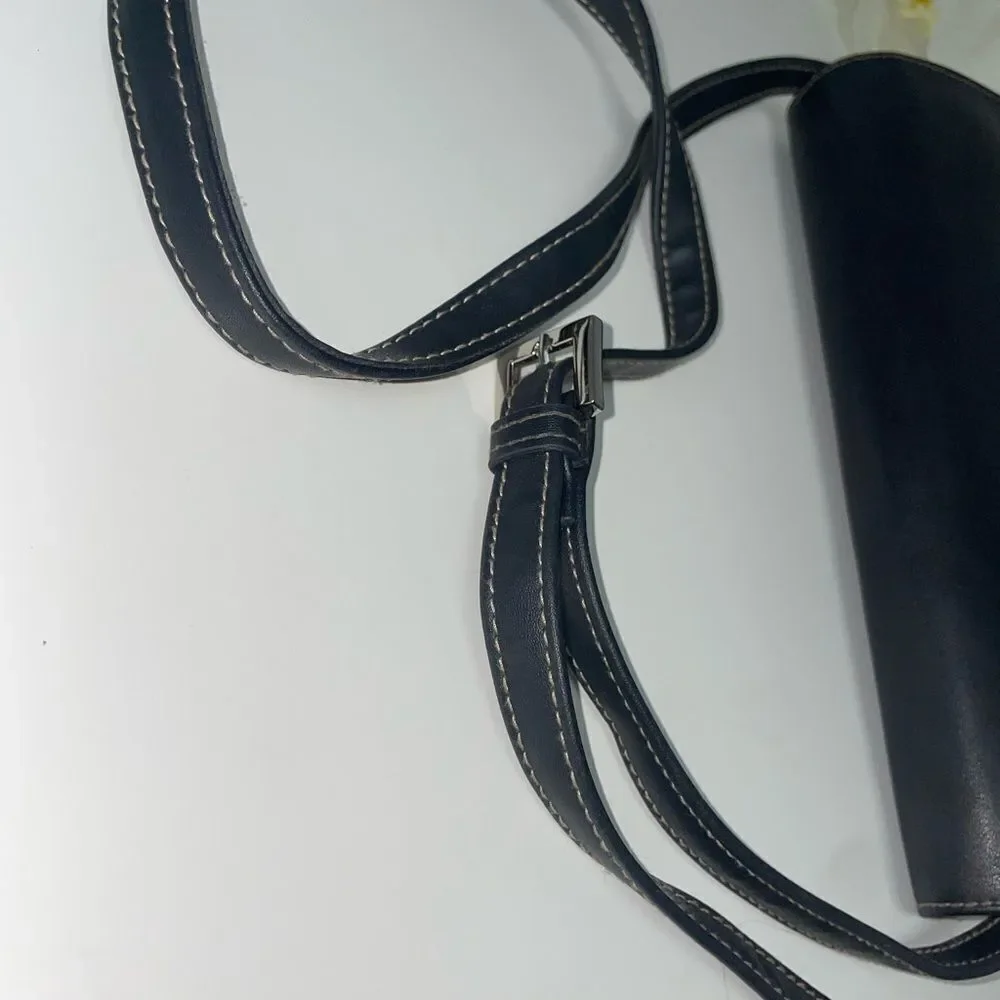 Villager Black Leather Organizer Messenger Bag